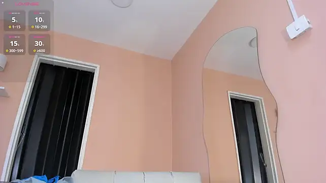 Kat_44 Adlı Modelin Canlı XXX Sohbeti
