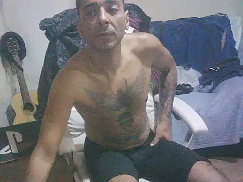 HotLatinoBR – Live XXX-chat