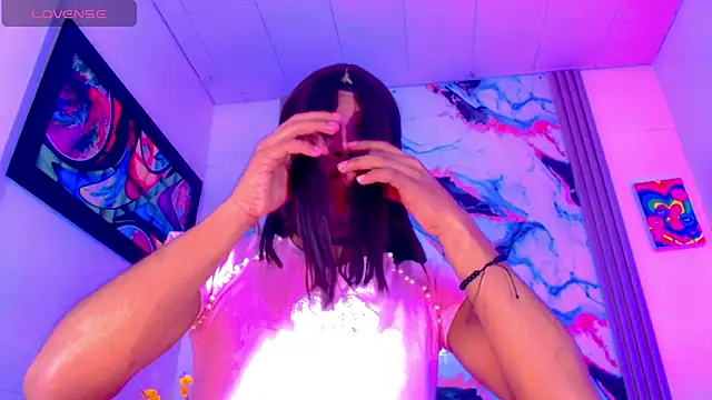 Pokazy przed kamerką – Alaia_Anais