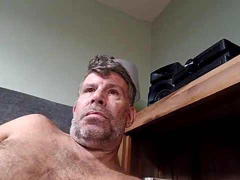 stud2512n Live XXX chat