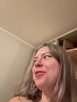 anna_nan Adlı Modelin Canlı XXX Sohbeti
