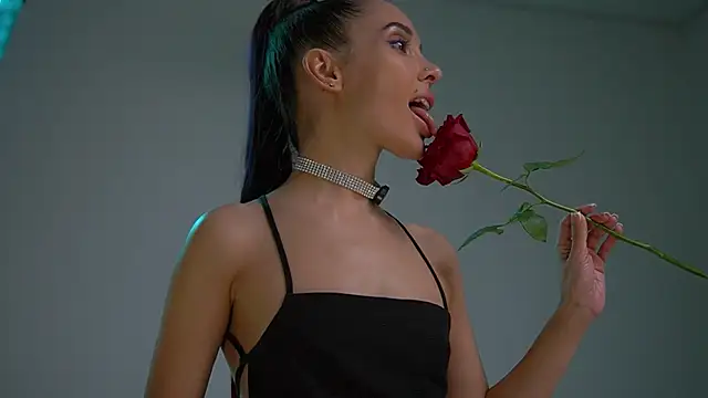 แชท XXX สดของ Mila_May_