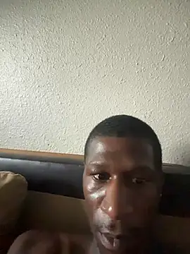 הופעת וובקאם של Bbybludiamond7793
