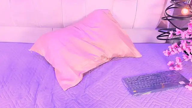 Онлайн чат XXX Violetbellarose1