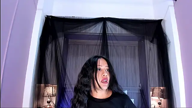 AllieBennet – Naživo XXX chat