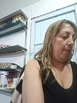 Estefania_Arce's Webcam Show