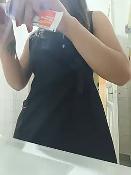 MeninaSapeca – webcam-show