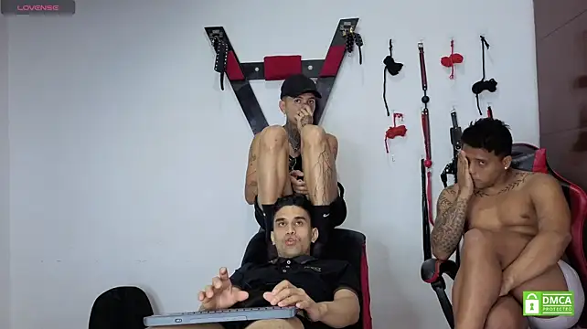EliteBoysLive's Live XXX Chat