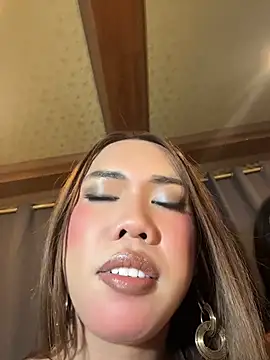 Živý XXX chat empressqueen_zoe