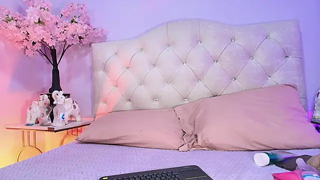Chat XXX en directo de mary_luckaysha_