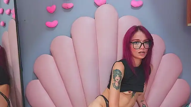 luci_miller Chat XXX live