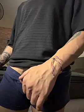 AlphaMasterXxx – Naživo XXX chat