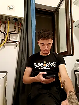 denysio89's Live XXX Chat