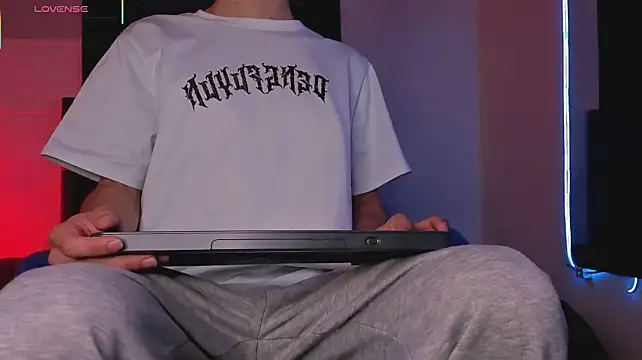 Czat XXX na żywo – Alexxus_Smith
