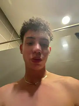 แชท XXX สดของ yoursexyjose