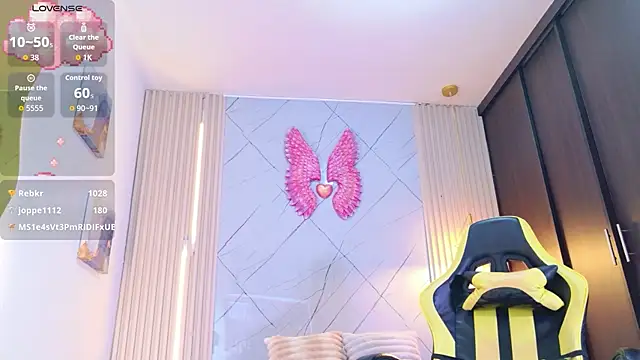 Sara_swift9: онлайн-секс-чат
