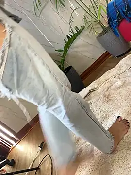Eva_Feller69 Adlı Modelin Canlı XXX Sohbeti