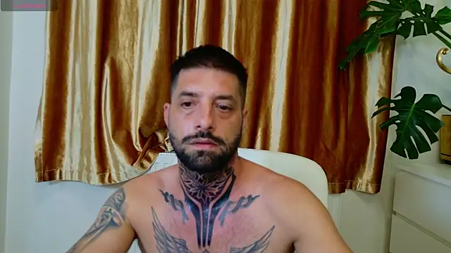 Czat XXX na żywo – TommyDum