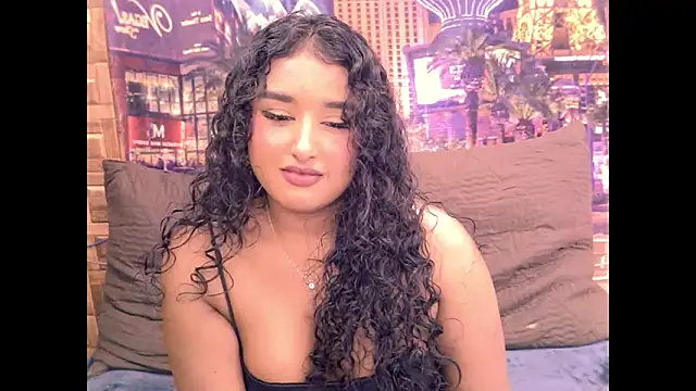 Chat +18 de IndianAngel4u ao vivo