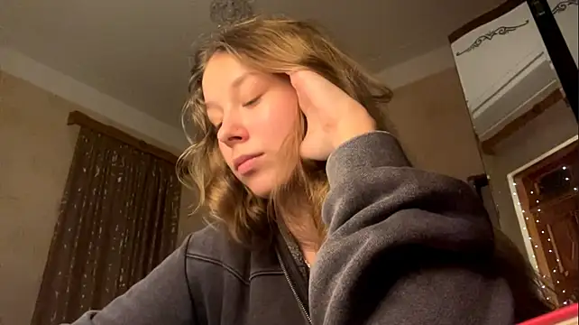 TarenOgilvie Live XXX-chat