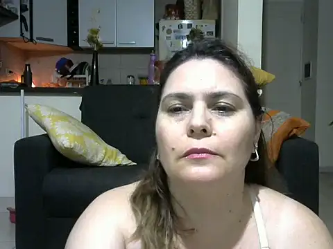 sofiaworld XXX чат на живо