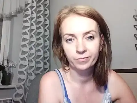 JenniferAlone's Live XXX Chat