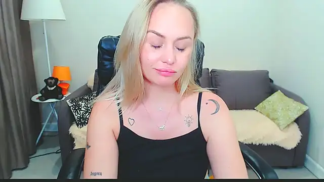 LiluMoon__ Chat XXX live