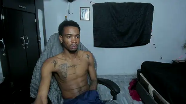 Kofi_exotic_2 webcam show