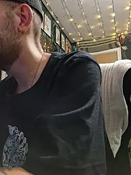 Živý XXX chat 1wantmilfs