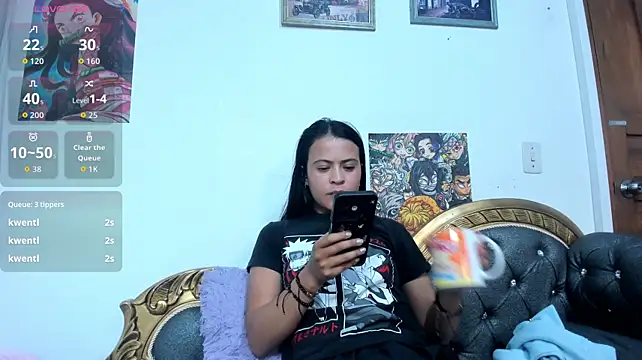 Chatroom XXX en direct de LITTLE-NESSA