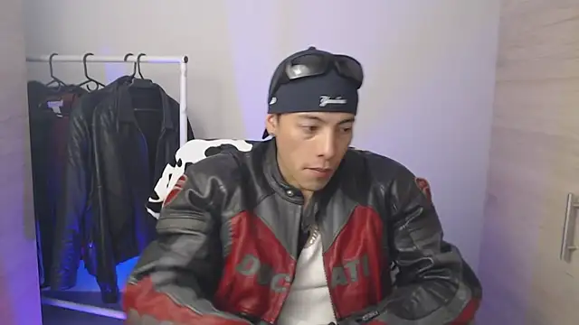 chomelo6 live XXX chat