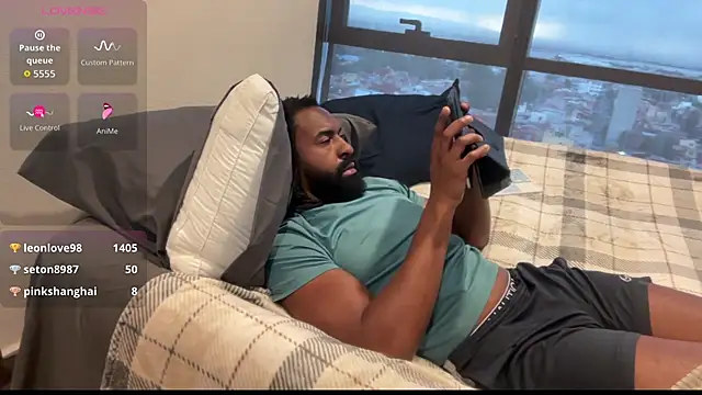 blackmuscless live XXX chat