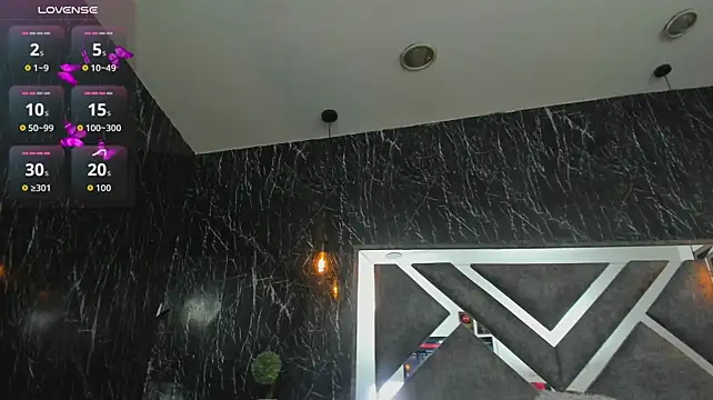 Chat +18 de Sharon_Loveee ao vivo