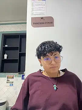 ian_mathias_ webcam show