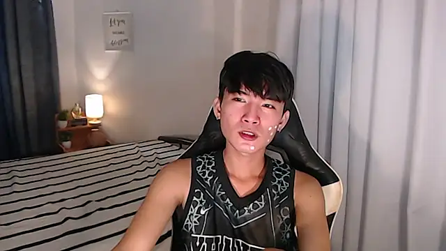 asian_dai Adlı Modelin Web Kamerası Şovu
