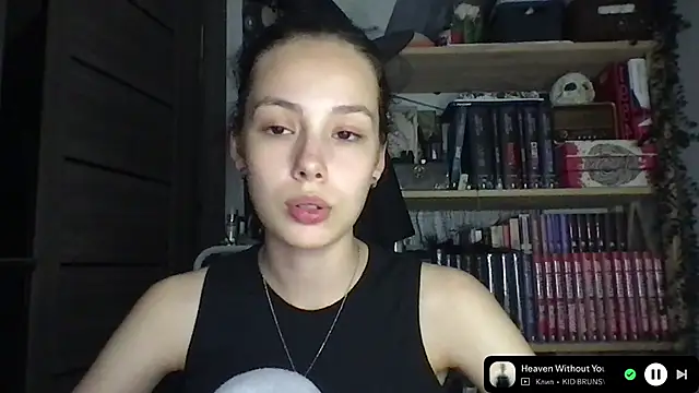 Yuna5343 Live XXX Chat
