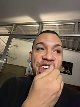 AlphaMasterXxx Obrolan Langsung XXX