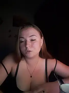 Онлайн чат XXX Amor_Fatii