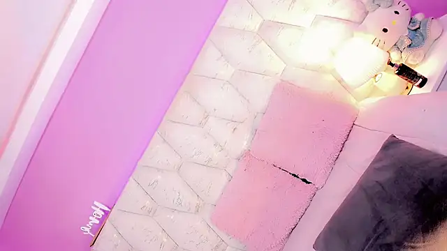 צ'אט XXX בשידור חי של DaleskaSanchez