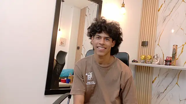 Zayn_Fox32's Live XXX Chat