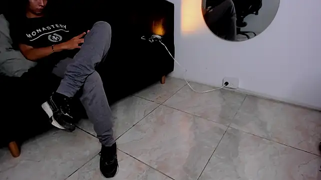 justin_twink20 Show in webcam