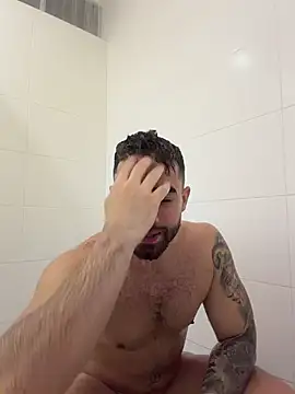 PaulPhoenix_: διαδικτυακό σόου στην κάμερα