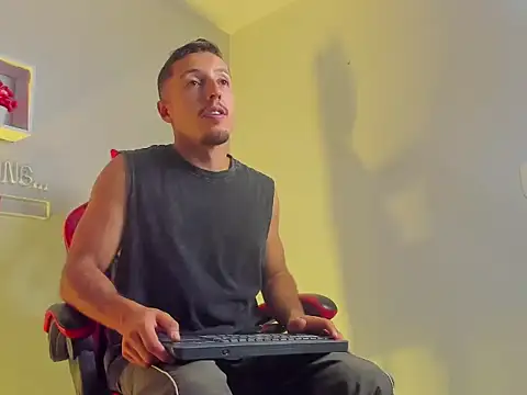 Master_Orioon's Live XXX Chat