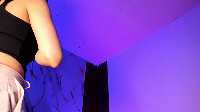 Emmiicute's Live XXX Chat