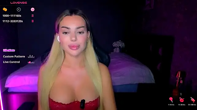 Chat +18 de Ayla__Demir ao vivo