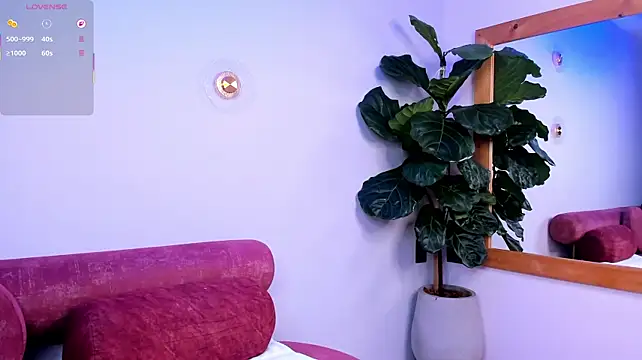 عرض كام Travis_lenox_