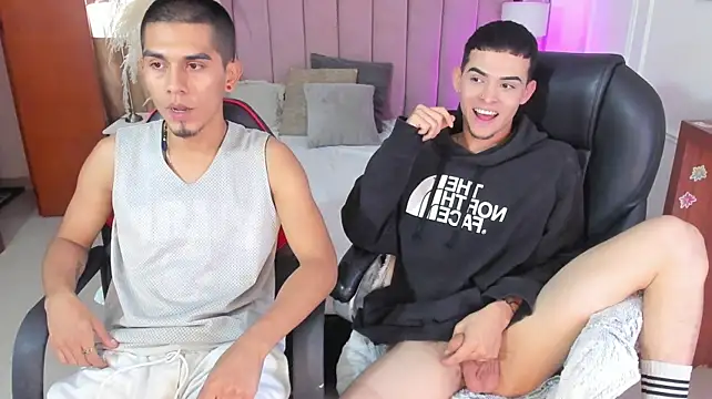 your_d0ll1 Webcam Show