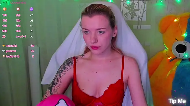 MeganNewCat live XXX chat