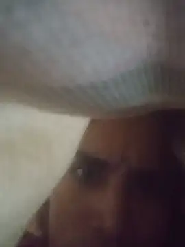HornyKerujieTrans Pertunjukan Webcam