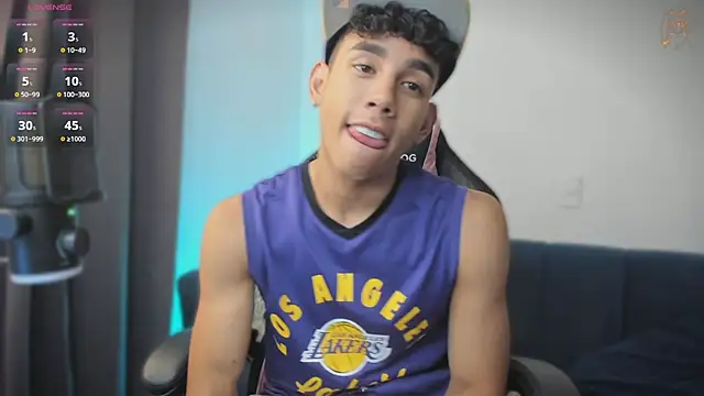 Chat XXX en directo de andy_cute22